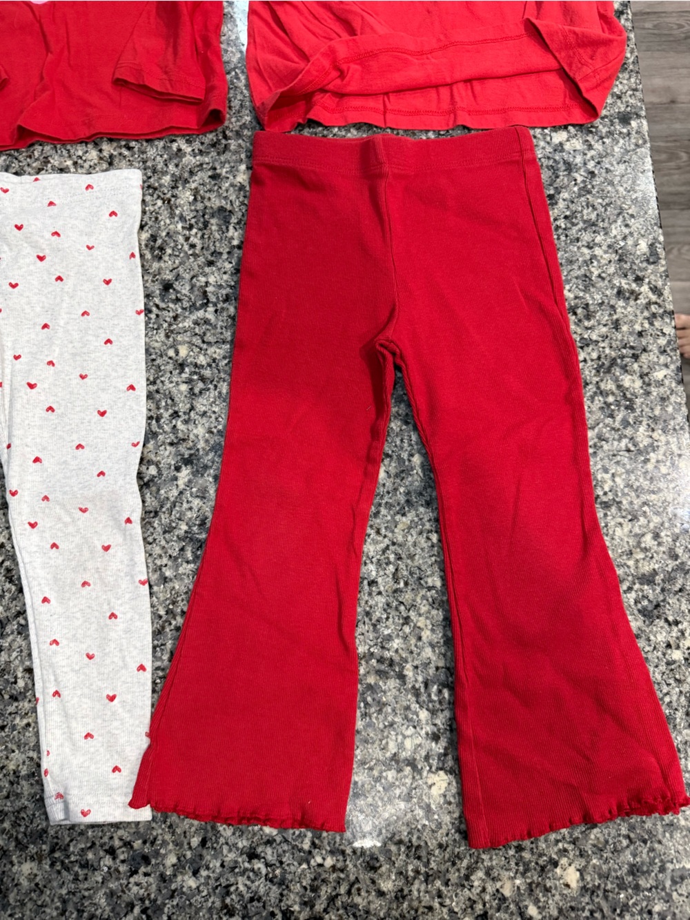 Girls 4T Valentines Bundle - Picture 6 of 9